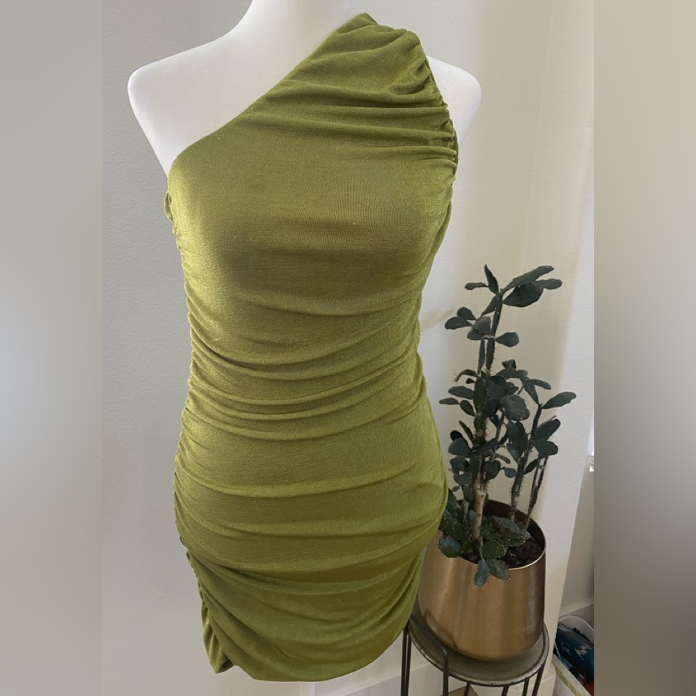 Lime green one shoulder dress. Size S.